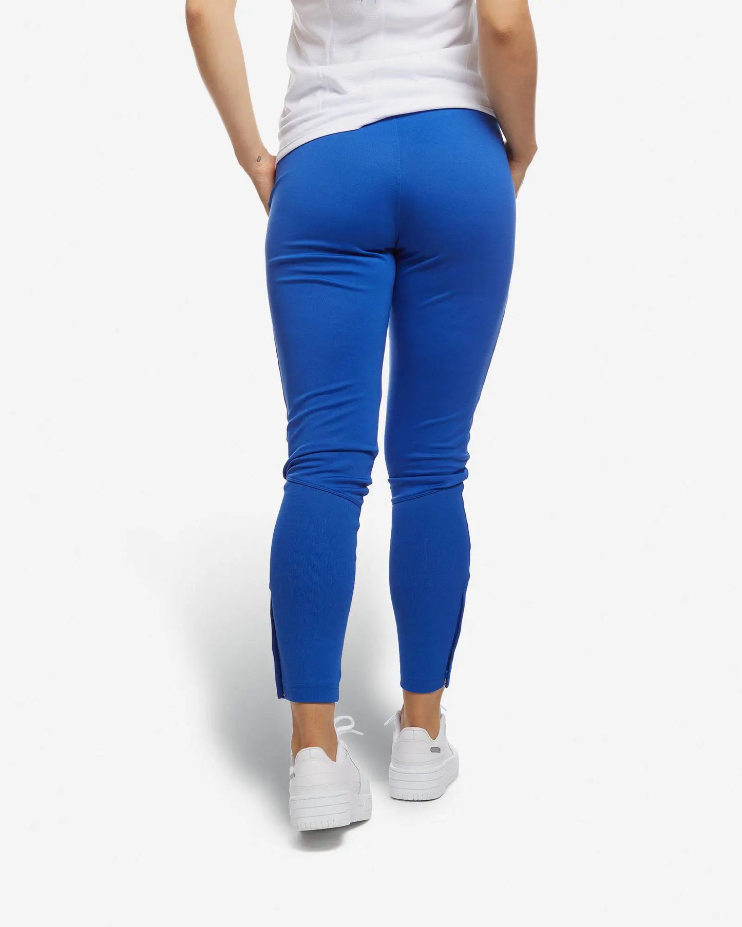 PANTALON ENTRENO REY DAMA 24-25