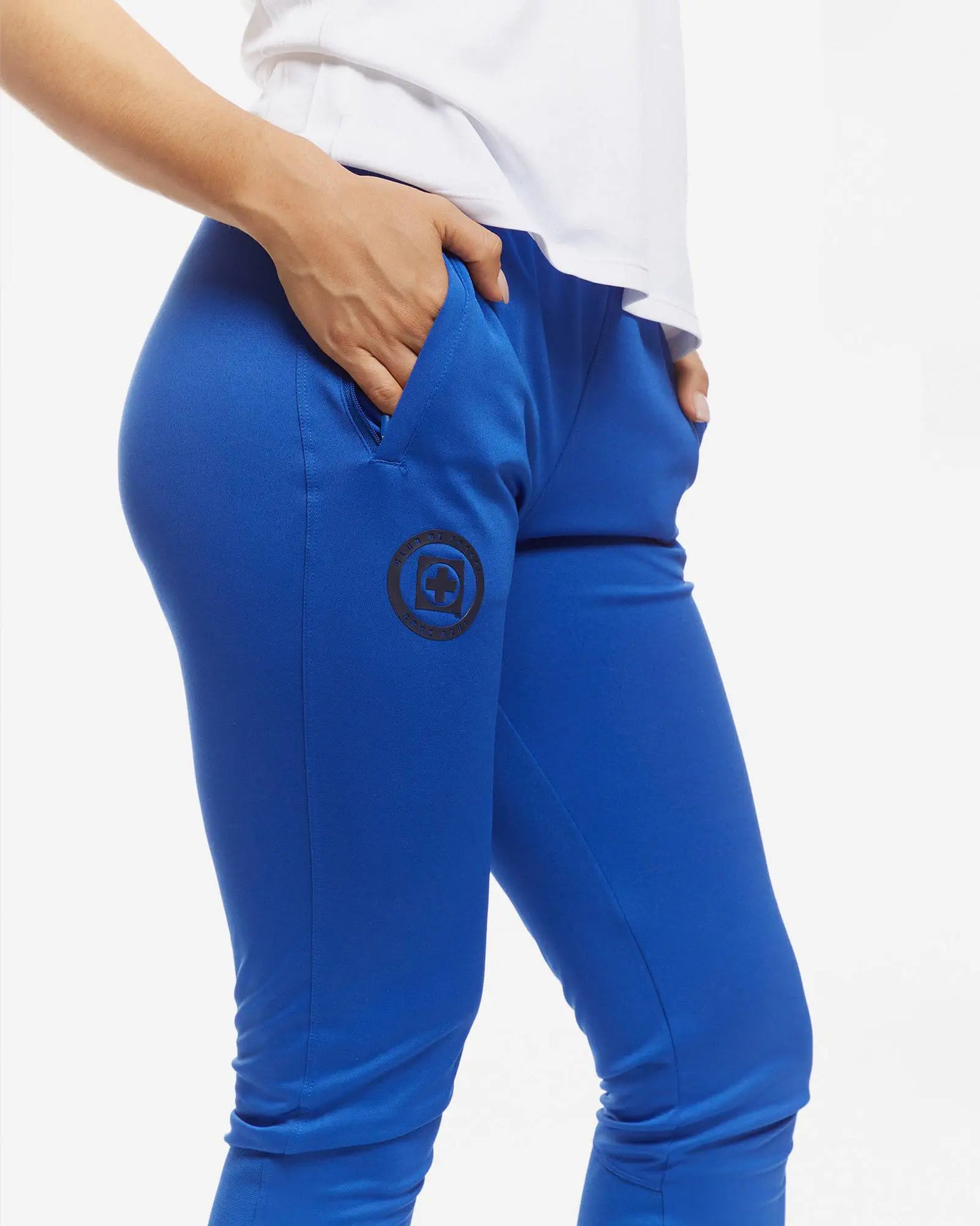 PANTALON ENTRENO REY DAMA 24-25